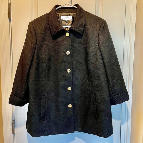 Tahari Black Boucle Jacket Gold-Tone Button, 14W - Picture 3 of 14